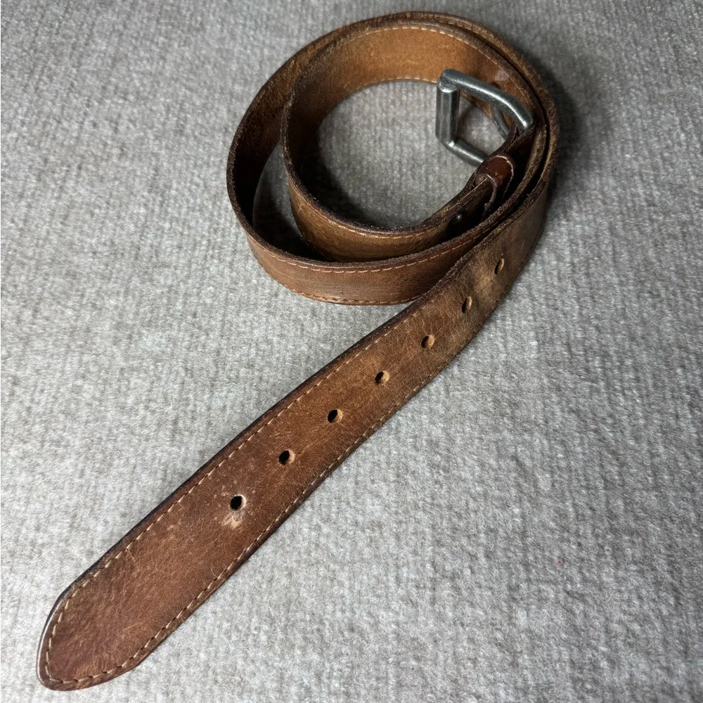 Levi’s Brown‎ Genuine Leather Belt Size 38-40 Sturdy Buckle